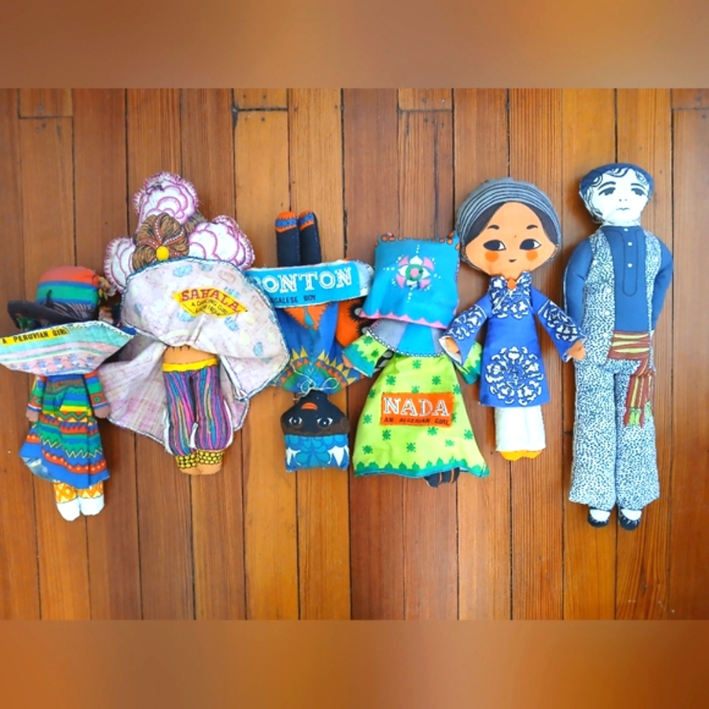 Handsewn World Folk Art Dolls - 6 Dolls - Picture 2 of 3